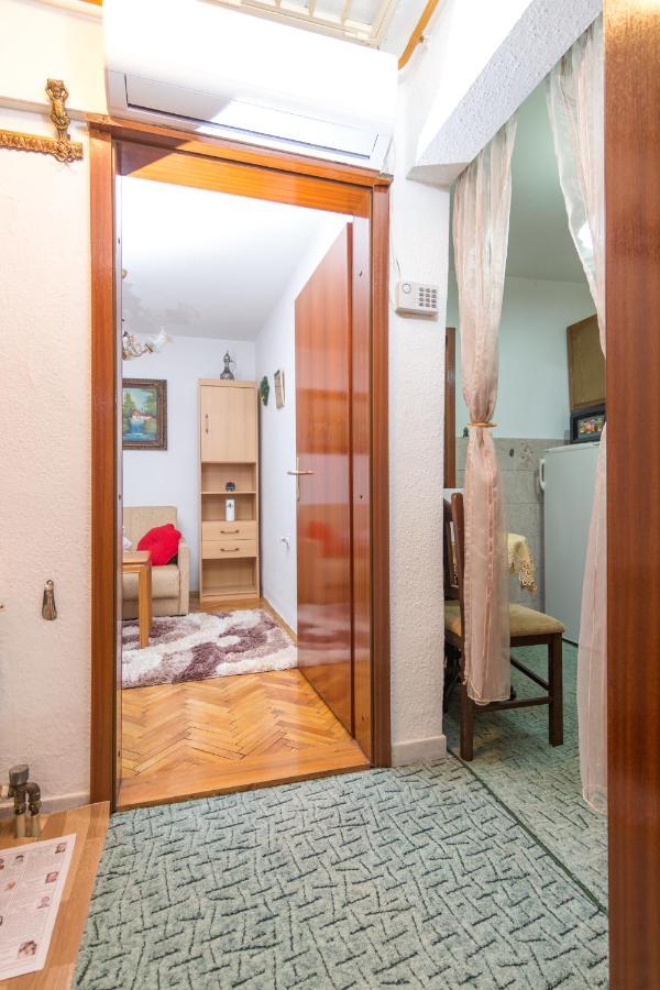 Apartman Lamija Сараево Экстерьер фото